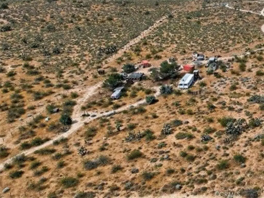 2035 230th W, Rosamond, CA — listing photo 1