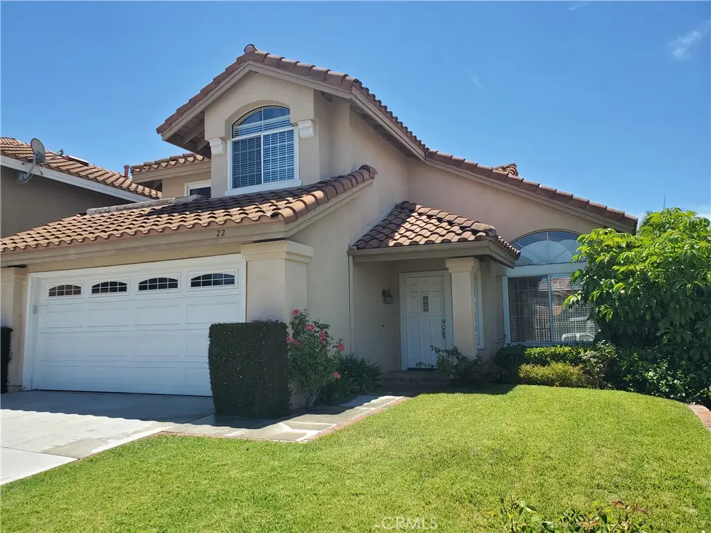 Single Family Residence for rent at 22 Danta, Rancho Santa Margarita, CA featuring 3 beds and 3 baths