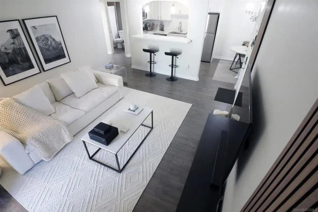 Apartment for rent at 550 Graves 10, El Cajon, CA featuring 2 beds and 2 baths