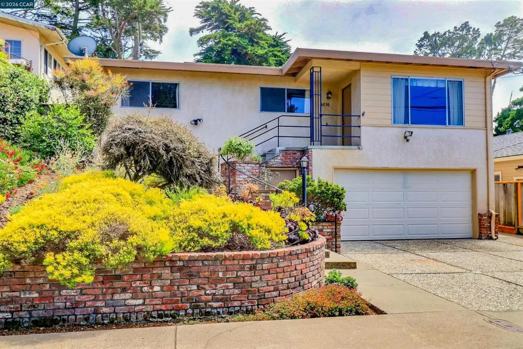 Single Family Residence for sale at 6830 Del Monte Ave, Richmond, CA featuring 3 beds and 3 baths
