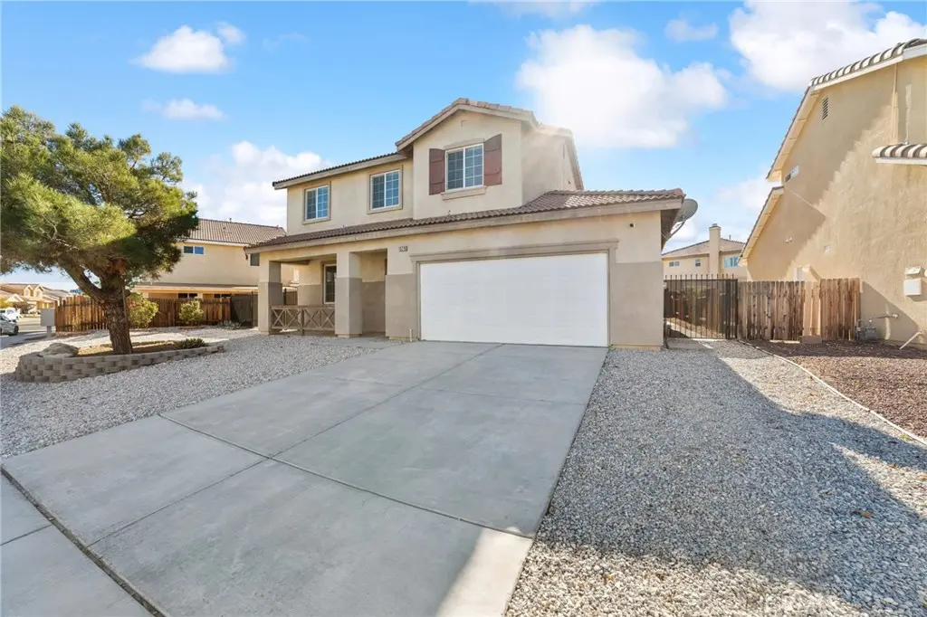 Single Family Residence for sale at 13279 Kootenay, Victorville, CA featuring 5 beds and 4 baths