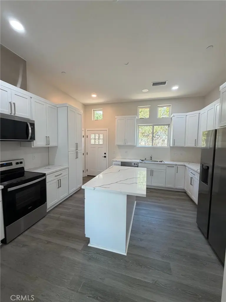 Single Family Residence for rent at 1295 W 25th 2, Upland, CA featuring 2 beds and 2 baths