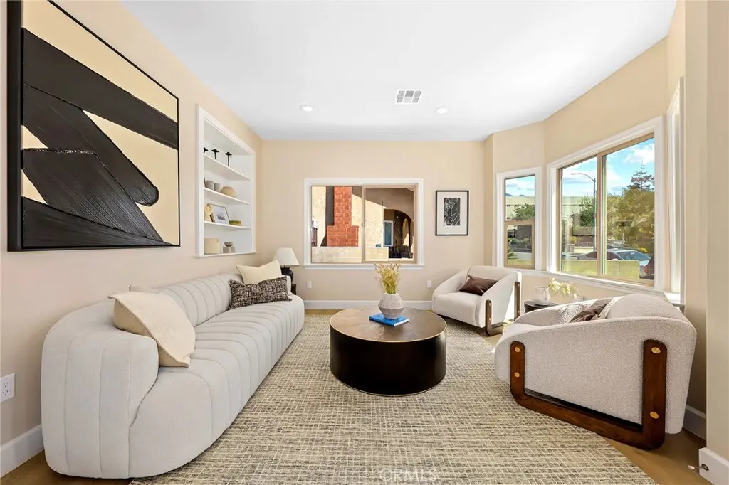 67 S Craig Avenue 2, Pasadena, CA — listing photo 1