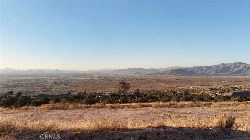23528 Mountain View, Apple Valley, CA — listing photo 1