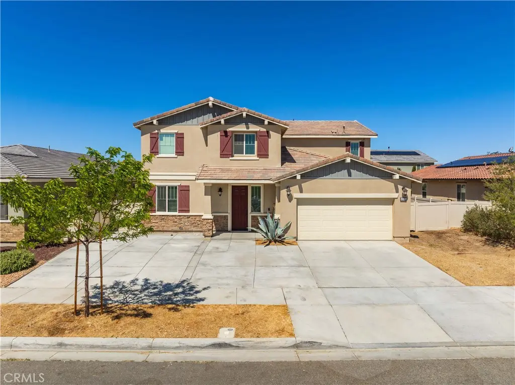 Single Family Residence for sale at 45025 43rd W, Lancaster, CA featuring 6 beds and 3 baths