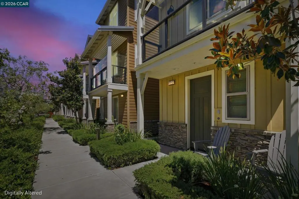 Condominium for sale at 865 Tranquility Cir 13, Livermore, CA featuring 2 beds and 3 baths