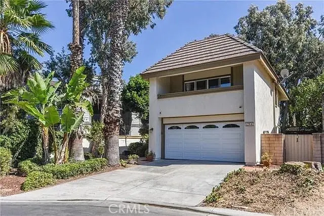 Single Family Residence for rent at 17842 Arbor Ln, Irvine, CA featuring 3 beds and 3 baths