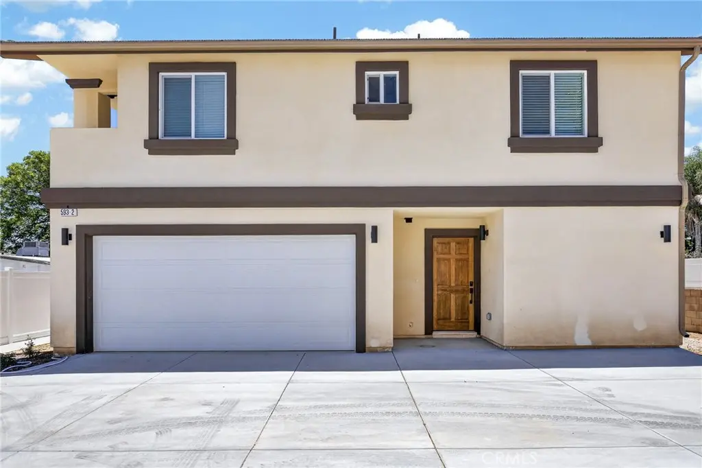Single Family Residence for rent at 593 E 12th St 2, Beaumont, CA featuring 3 beds and 3 baths