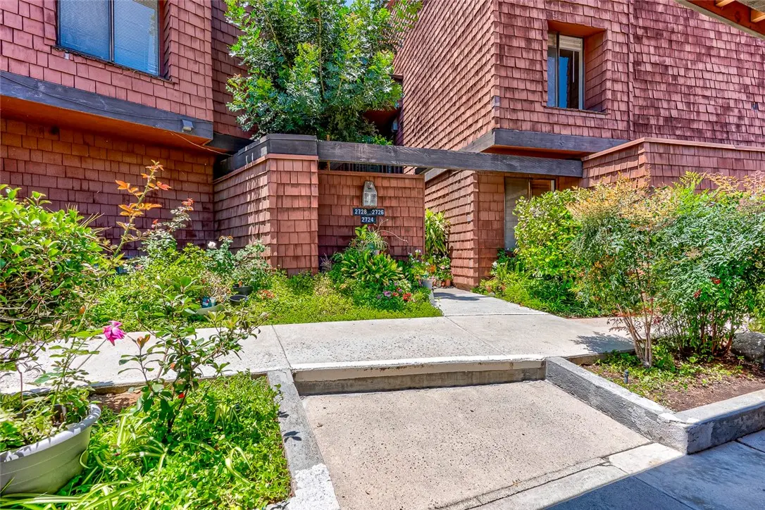 Condominium for sale at 2726 Quail Ridge, Fullerton, CA featuring 2 beds and 2 baths
