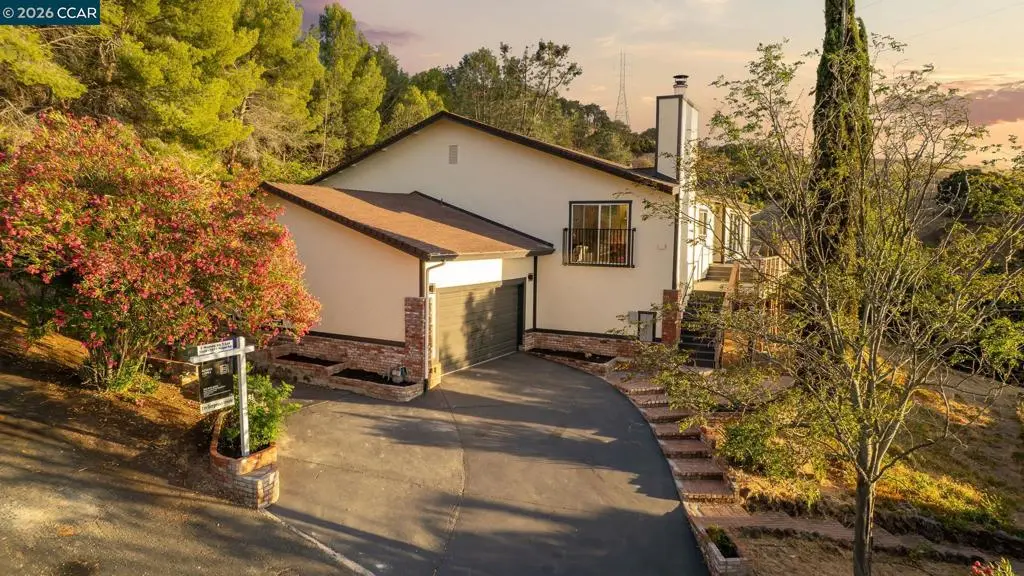 1011 Froyd Rd, Concord, CA — listing photo 1