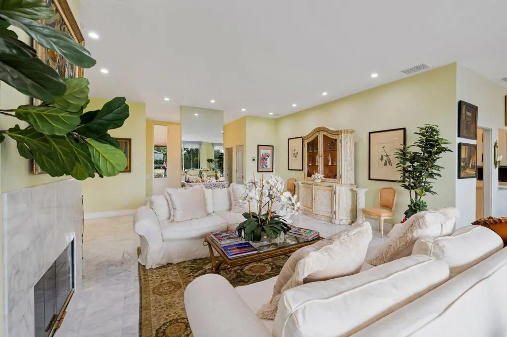 Residential Lease for rent at 47432 Rabat Drive, Palm Desert, Riverside County, CA featuring 3 beds and 3 baths