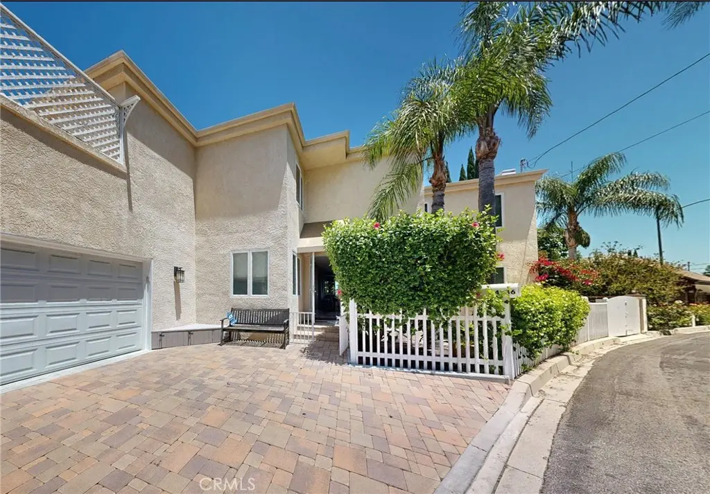 4936 Llano, Woodland Hills, CA — listing photo 1