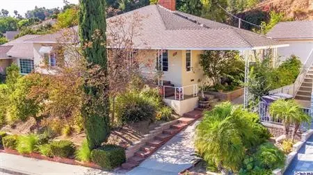 Residential Lease for rent at 107 E Kenneth, Glendale, Los Angeles County, CA featuring 2 beds and 2 baths