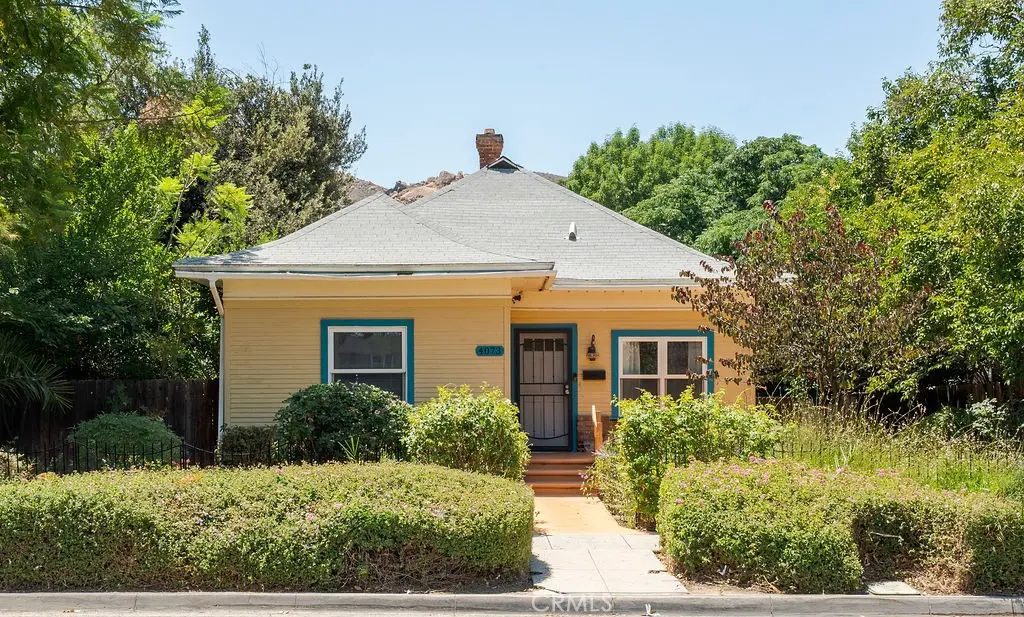 4073 Cedar Street, Riverside, CA — listing photo 1