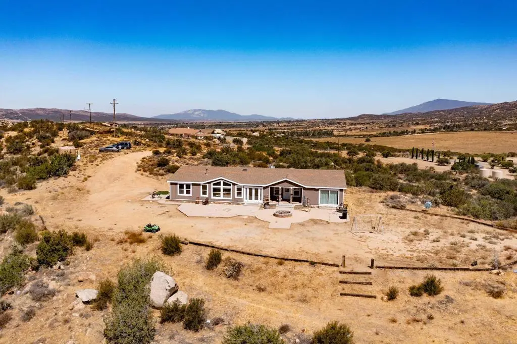61833 High Country Trail, Anza, CA — listing photo 1