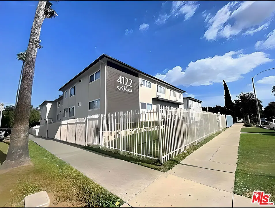 Condominium for rent at 4122 W 2nd Street 15, Los Angeles, CA and 1 bath
