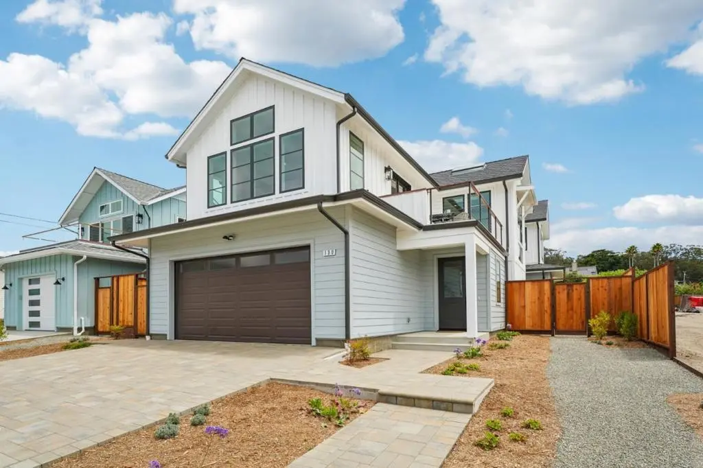 130 Sonora Avenue, El Granada, CA — listing photo 1