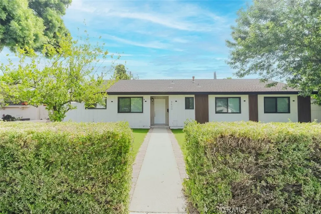 8400 Chimineas, Northridge, CA — listing photo 1