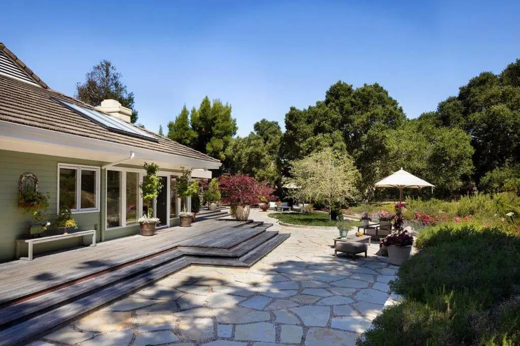 25 Miramonte Road, Carmel Valley, CA — listing photo 1