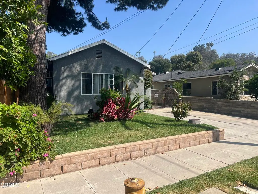 Duplex for sale at 855 San Pascual Avenue, Los Angeles, CA featuring 3 beds and 3 baths