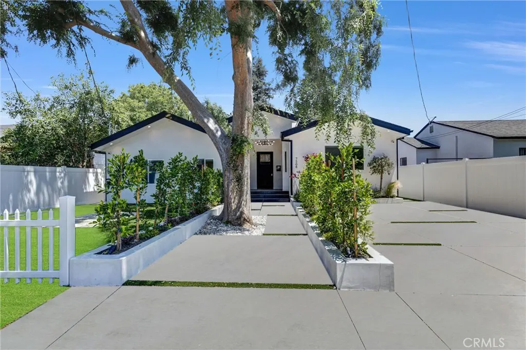 7508 Claire Avenue, Reseda, CA — listing photo 1