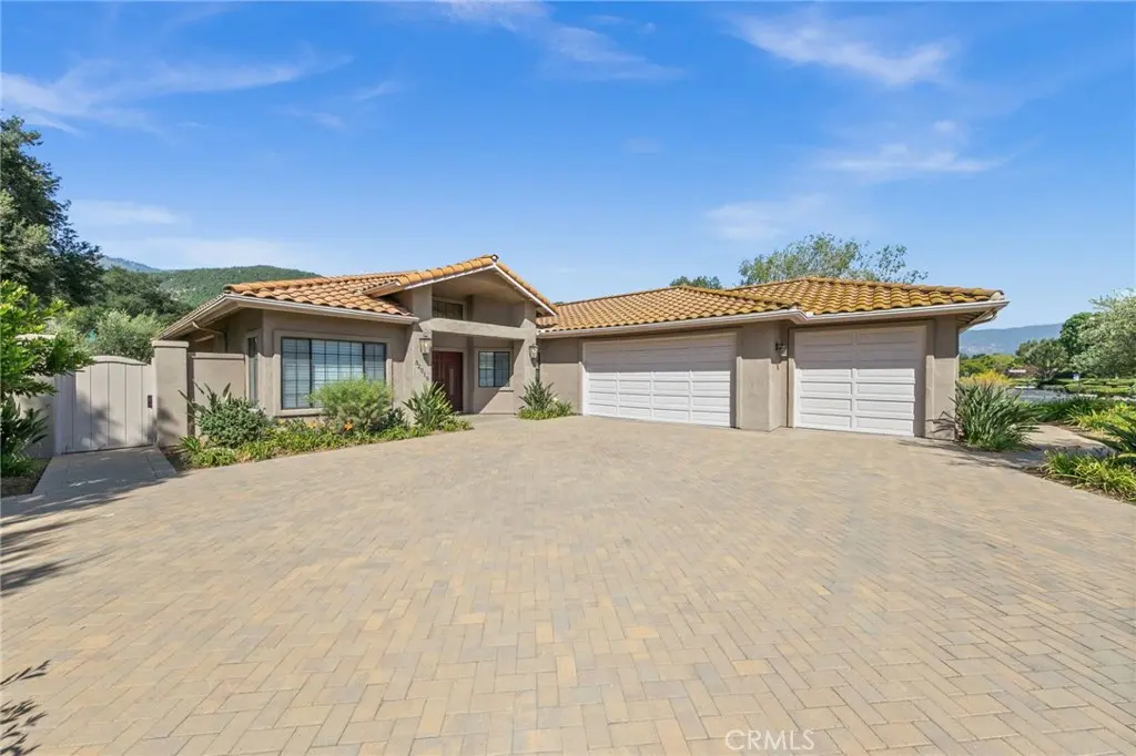 32019 Wiskon Way E, Pauma Valley, CA — listing photo 1
