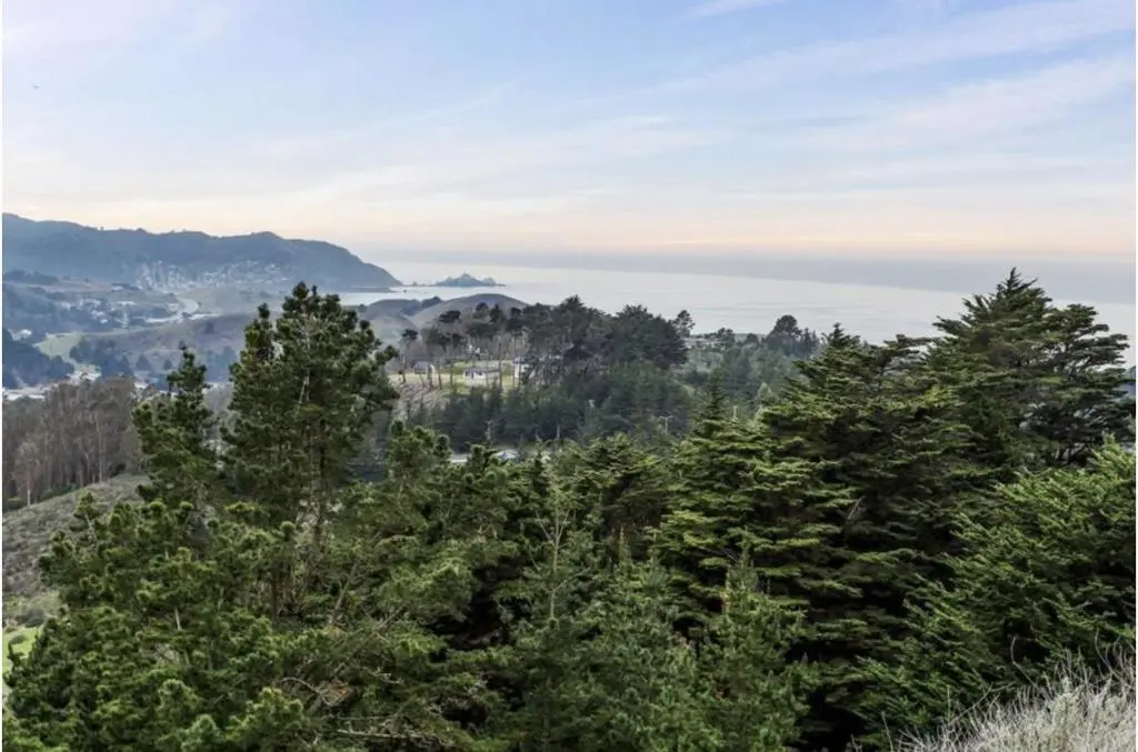 129 Outlook Circle, Pacifica, CA — listing photo 1