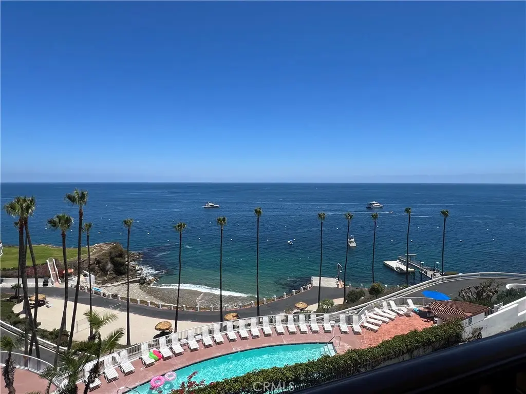 Condominium for sale at 53 Camino De Flores, Avalon, CA featuring 1 bed and 2 baths