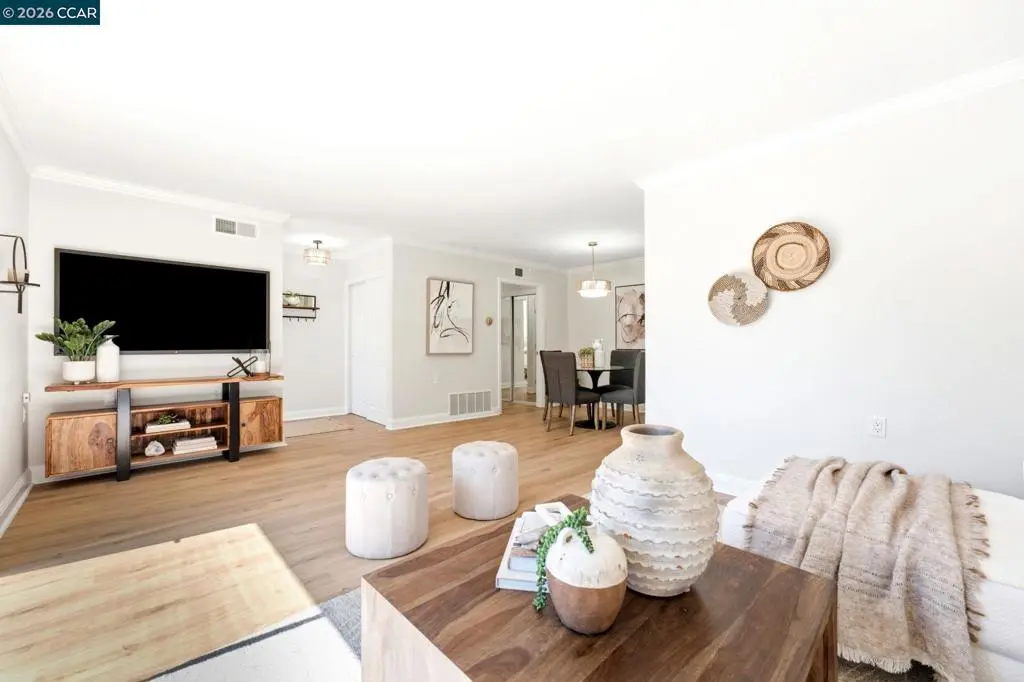 Condominium for sale at 1109 Golden Rain Rd 3, Walnut Creek, CA featuring 1 bed and 1 bath