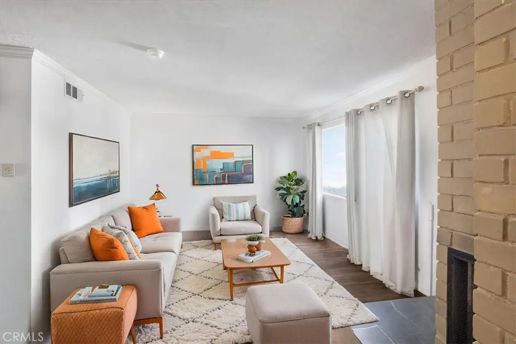 Condominium for sale at 1310 N Placentia, Fullerton, CA featuring 3 beds and 3 baths