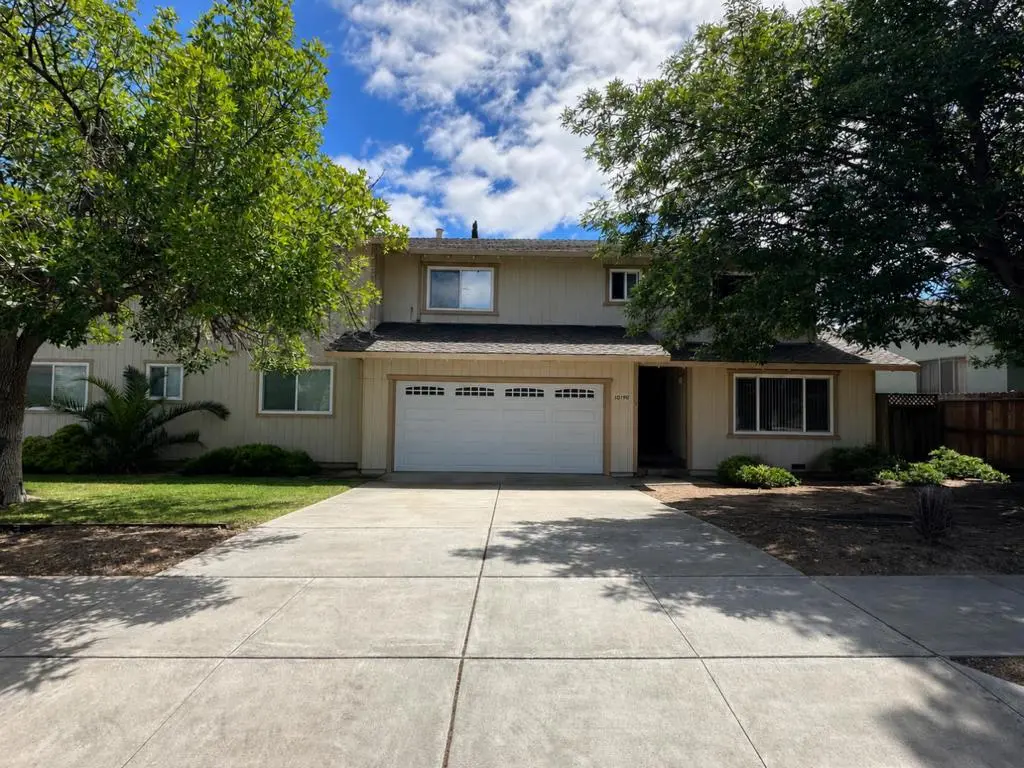 Residential Lease for rent at 10190 Pasadana Avenue, Cupertino, CA featuring 3 beds and 3 baths