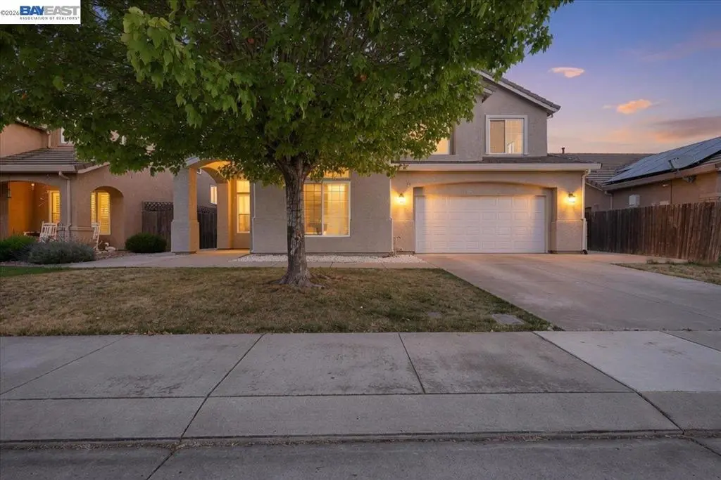 Single Family Residence for sale at 10433 Lone Star Way, Stockton, CA featuring 5 beds and 4 baths