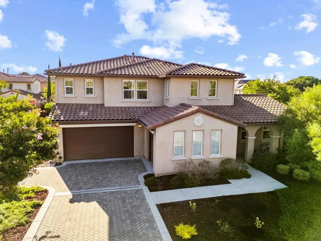 Single Family Residence for sale at 4063 Cadwallader Avenue, San Jose, CA featuring 5 beds and 5 baths