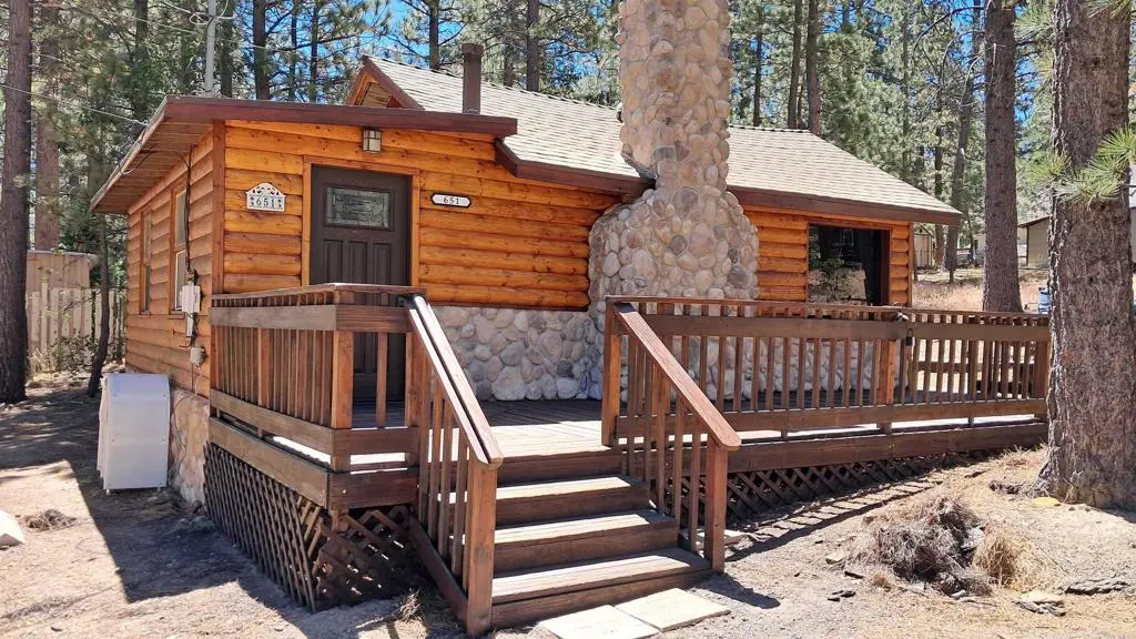 651 S Knight Avenue, Big Bear Lake, CA — listing photo 1