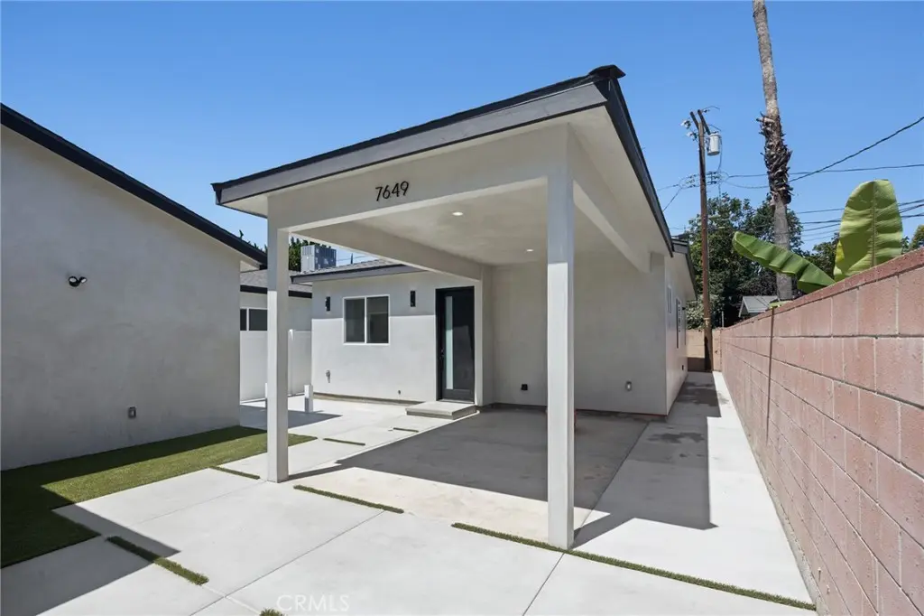 7649 Melvin Avenue, Reseda, CA — listing photo 1