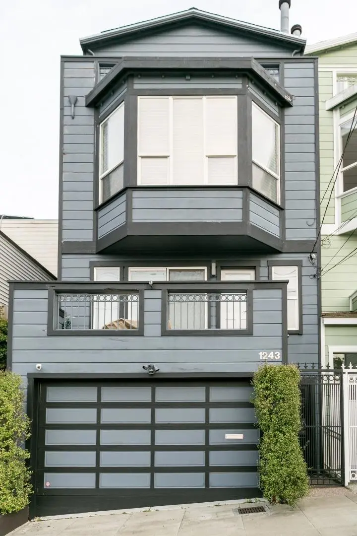 Residential Lease for rent at 1243 De Haro Street, San Francisco, CA featuring 3 beds and 4 baths
