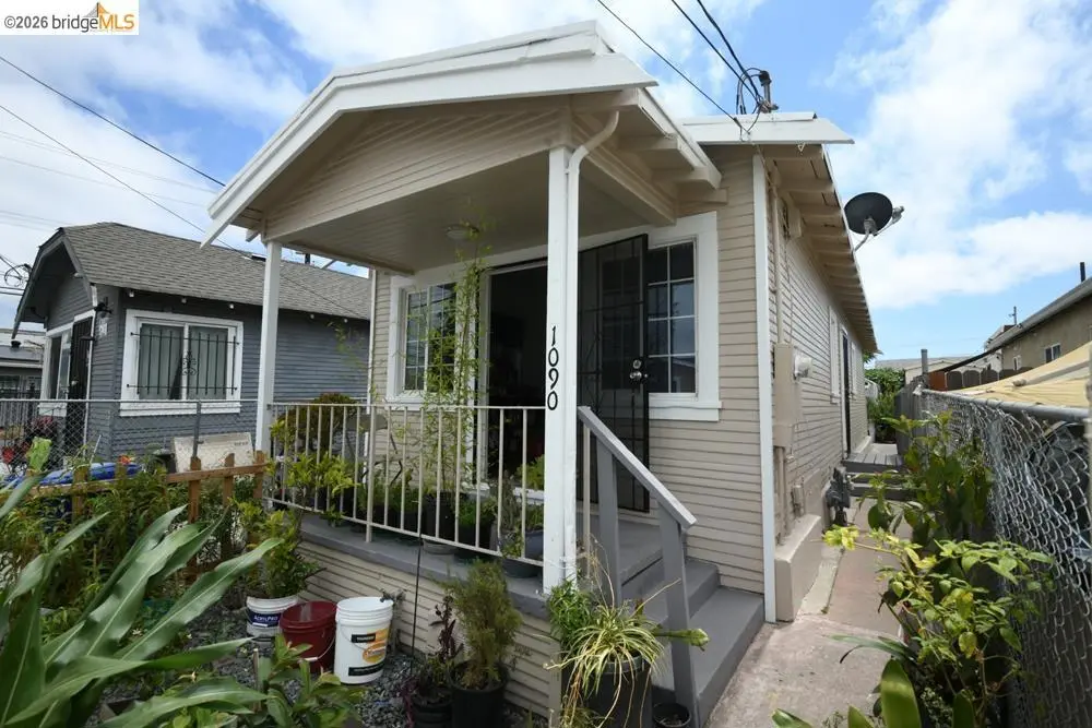 Single Family Residence for sale at 1090 70Th Ave, Oakland, CA featuring 2 beds and 1 bath