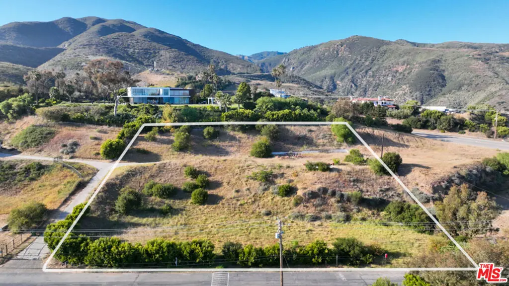 5923 Cavalleri Road, Malibu, CA — listing photo 1