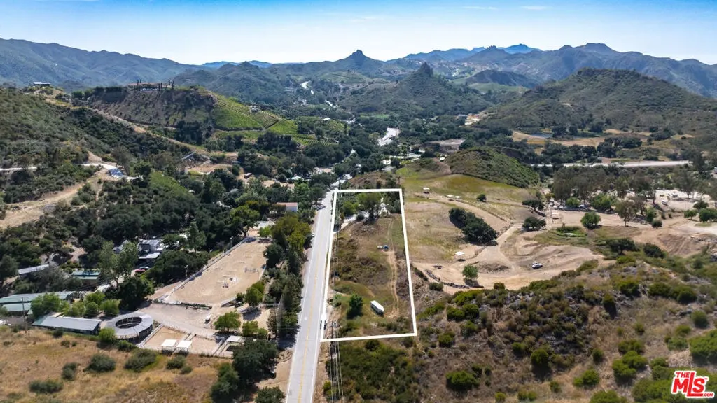 31341 Mulholland Highway, Malibu, CA — listing photo 1