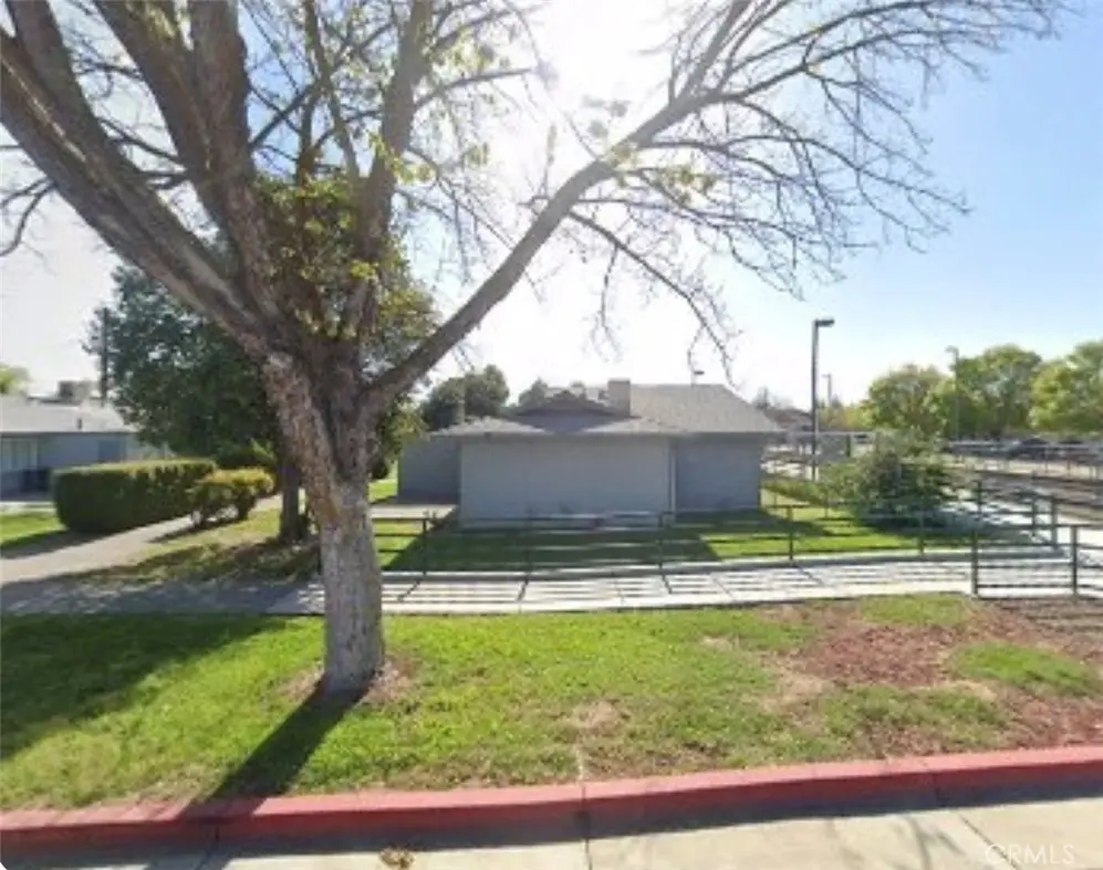 2400 K, Merced, CA — listing photo 1