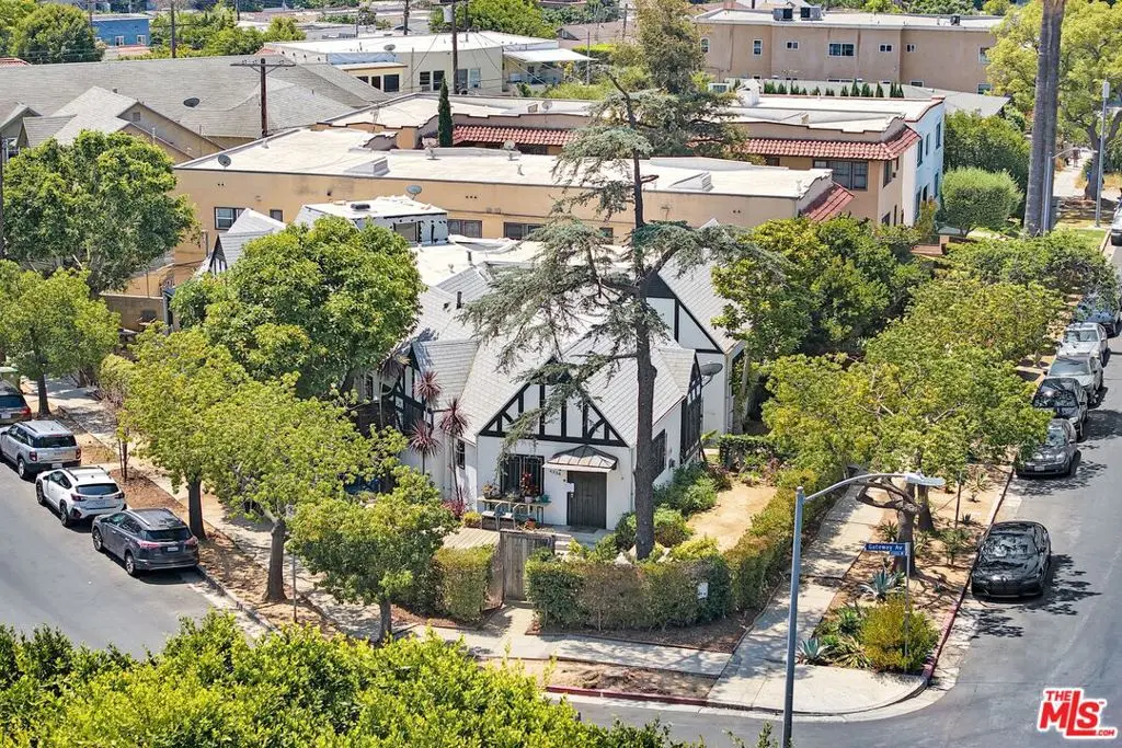 Residential Income for sale at 4326 Gateway Avenue, Los Angeles, CA featuring 4 beds and 6 baths