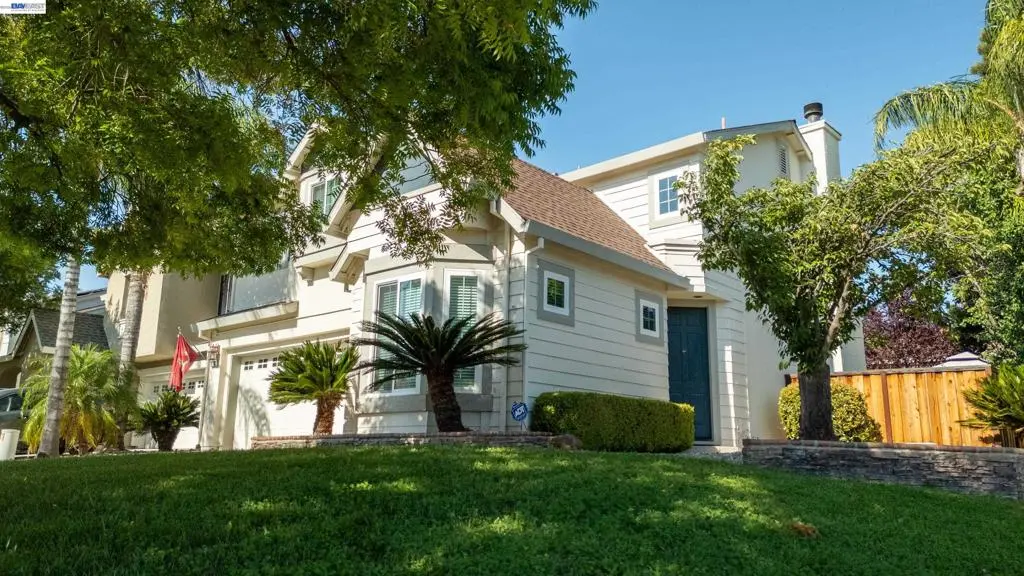 Single Family Residence for sale at 2710 Atherton Ct, Tracy, CA featuring 4 beds and 3 baths