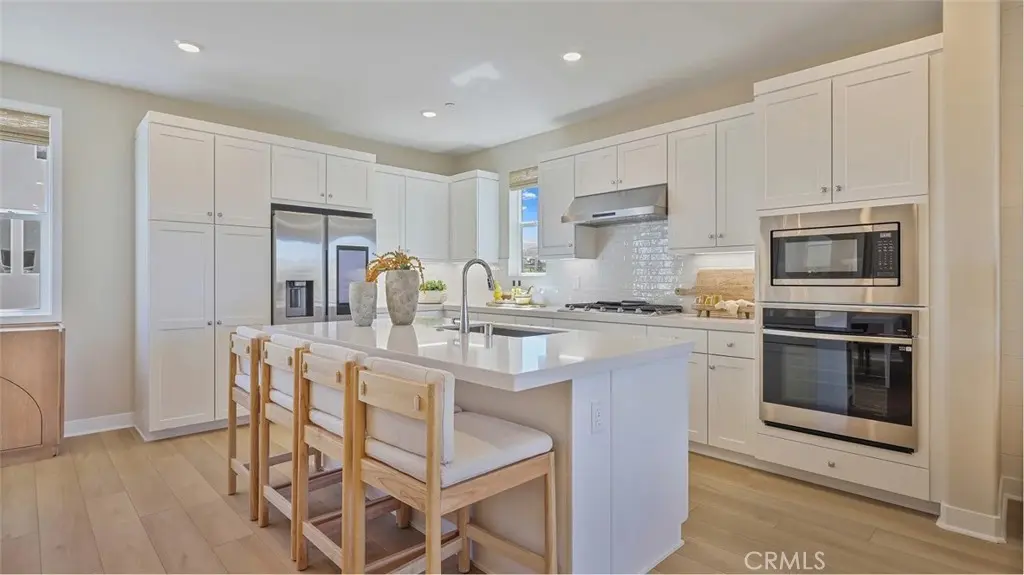 27574 Prarie Way, Valencia, CA — listing photo 1