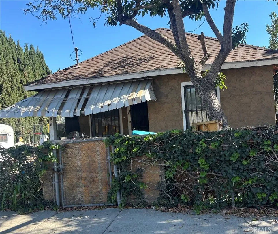 Single Family Residence for sale at 4860 Edison Street, Los Angeles, CA featuring 2 beds and 1 bath