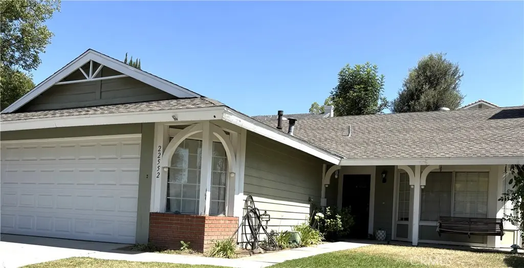 22552 Barcotta Drive, Saugus, CA — listing photo 1