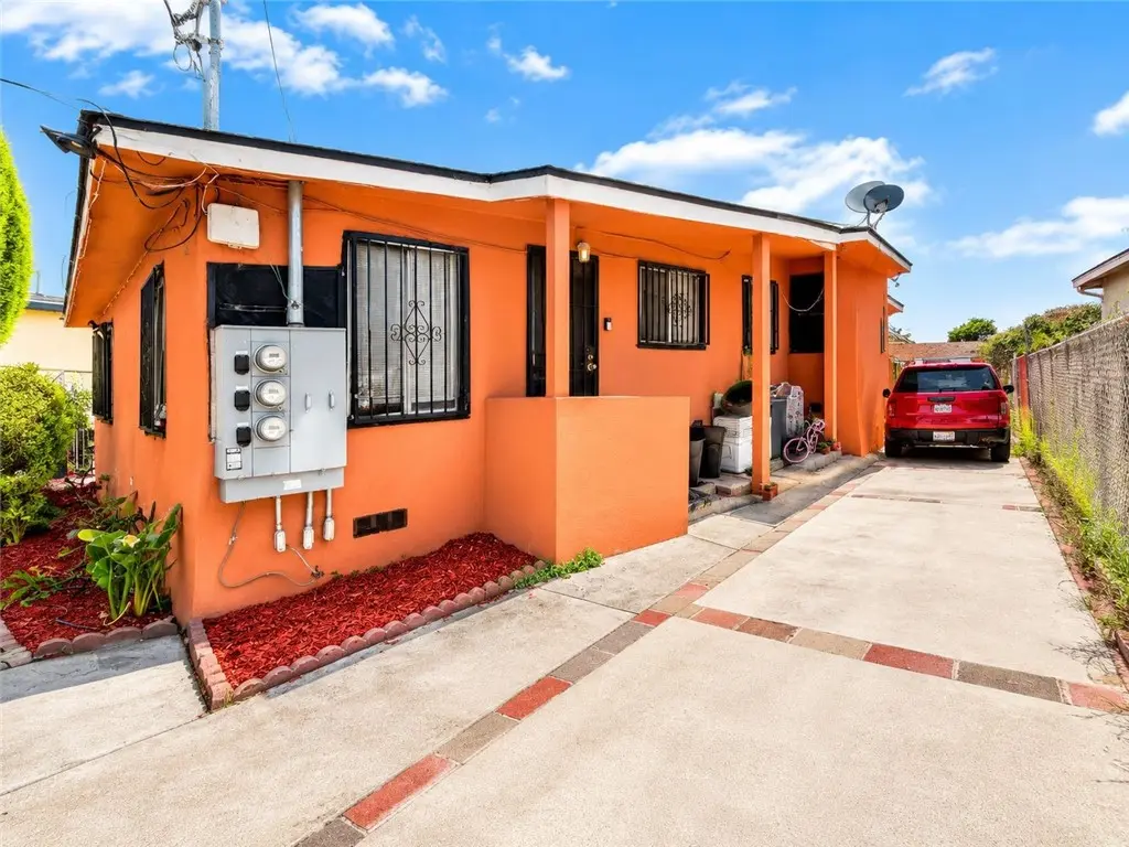 Triplex for sale at 1414 E 110th, Los Angeles, CA