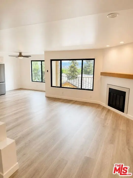 Condominium for sale at 4451 Don Ricardo Drive 7, Los Angeles, CA featuring 3 beds and 3 baths