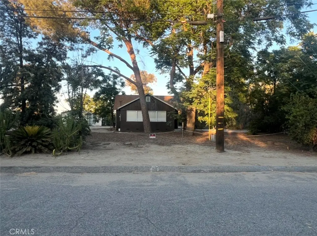 11139 Laurel, Bloomington, CA — listing photo 1