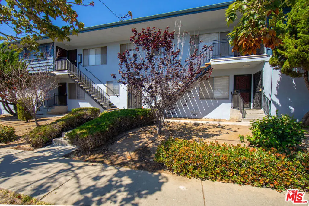 Residential Income for sale at 548 Hill Street, Inglewood, CA featuring 27 beds and 23 baths