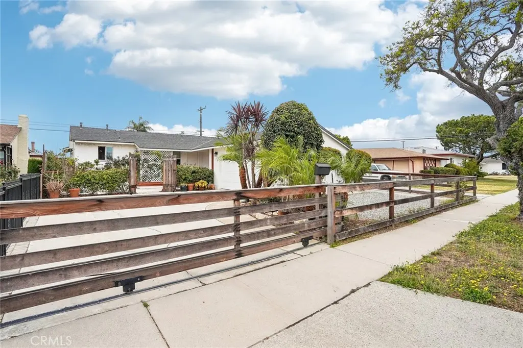 13808 Casimir Avenue, Gardena, CA — listing photo 1